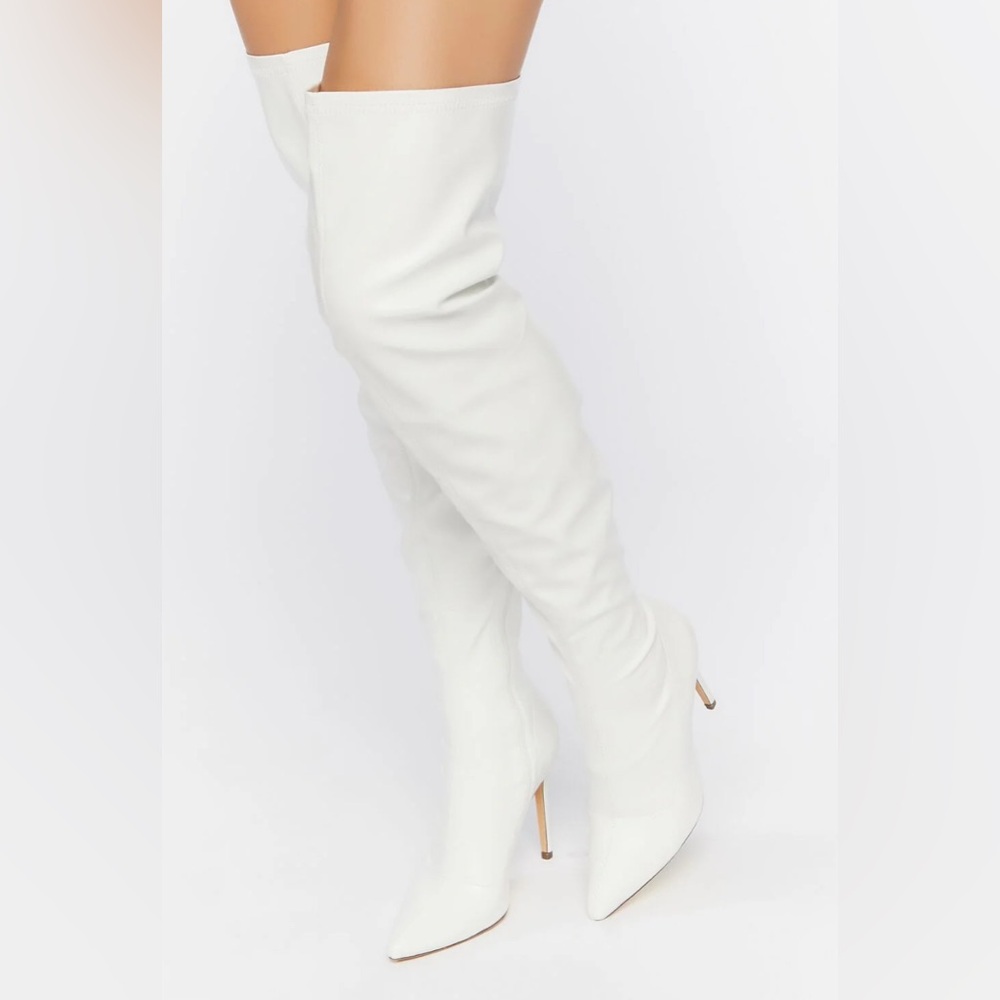 Forever 21 thigh high stiletto
Heel off-white micro suede Boots